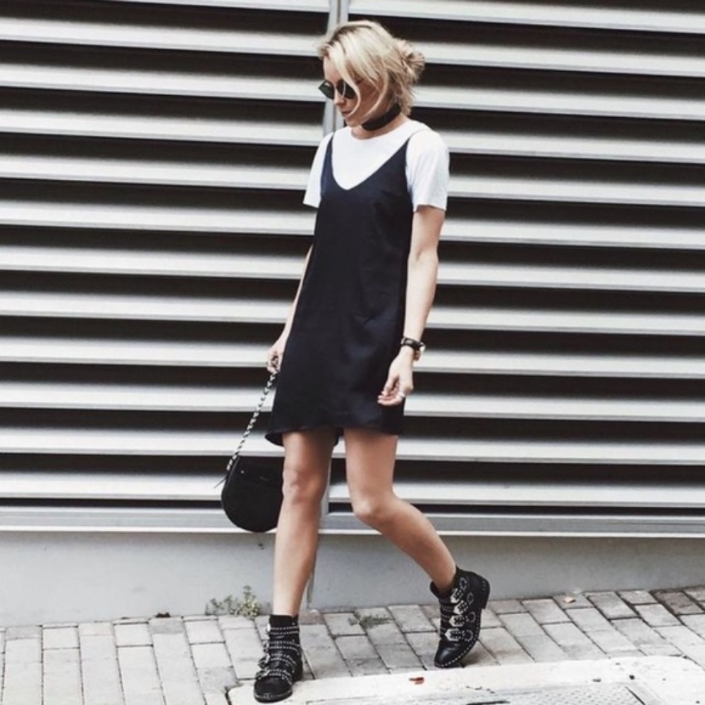 Kalani Hilliker for Alyce Paris Black Slip Dress - Picture 1 of 4